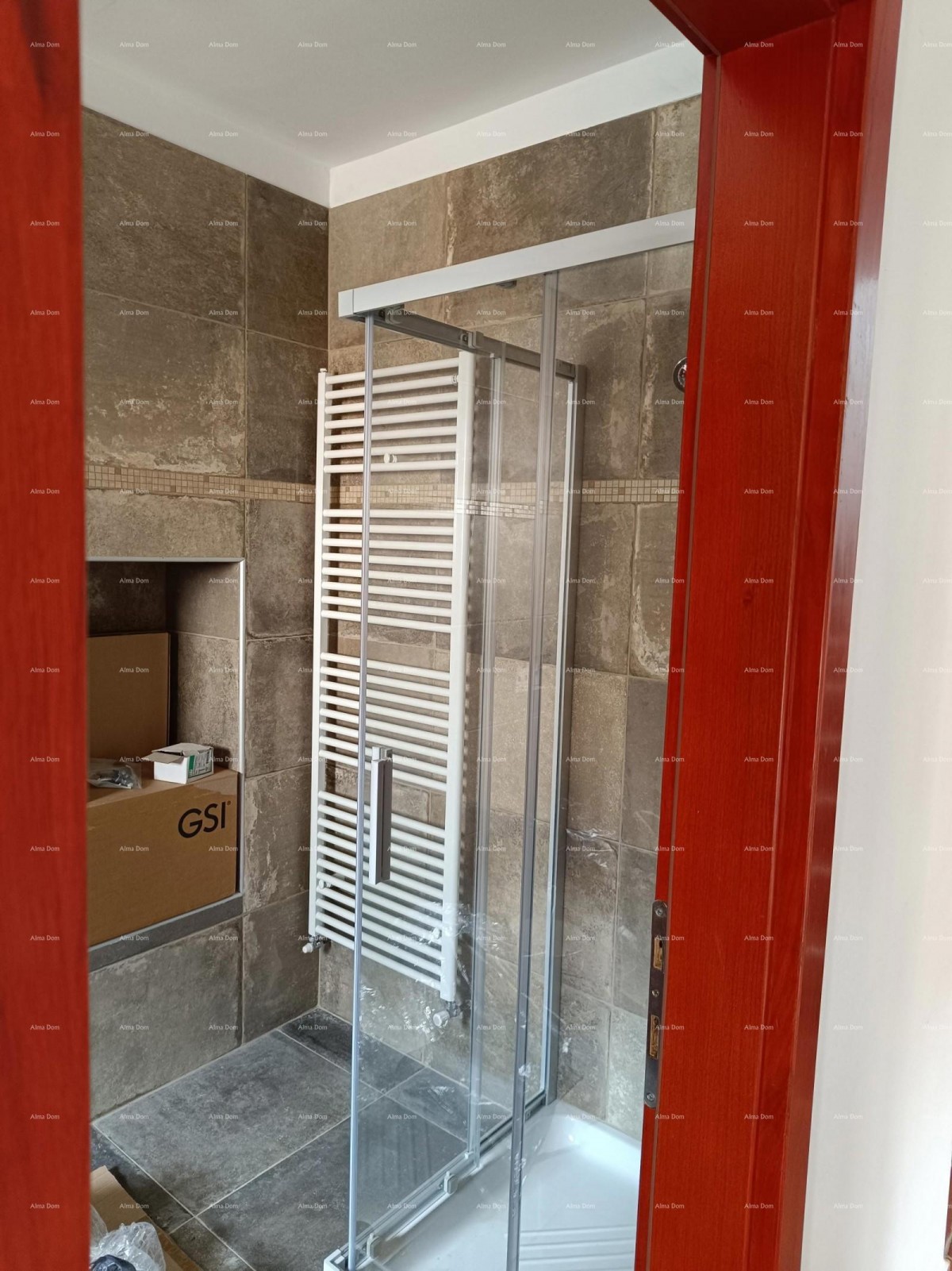 Дом с видом на озеро – Пазин 9