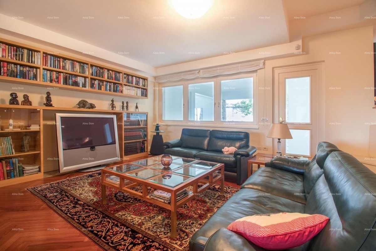 Umag Crveni Vrh Luxury villa, first row from the sea !Umag Crveni Vrh. 40