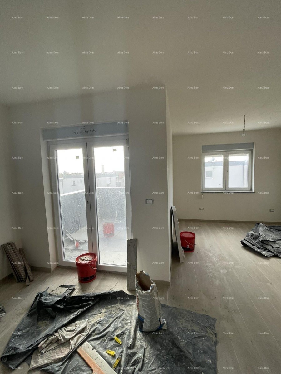 Prodaja hiše s tremi stanovi v Medulinu 22