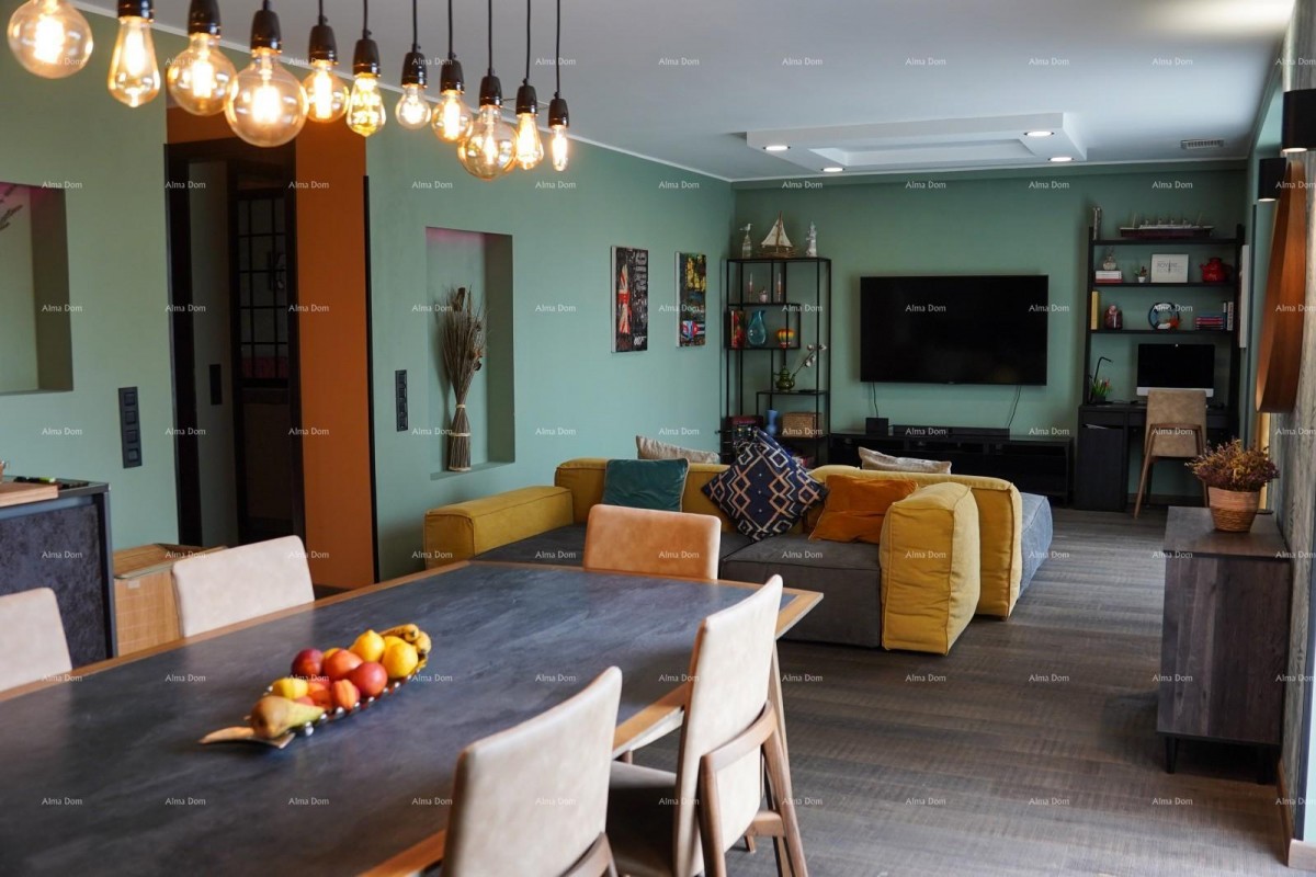 Rovinj. Apartment on the first floor of the house 26