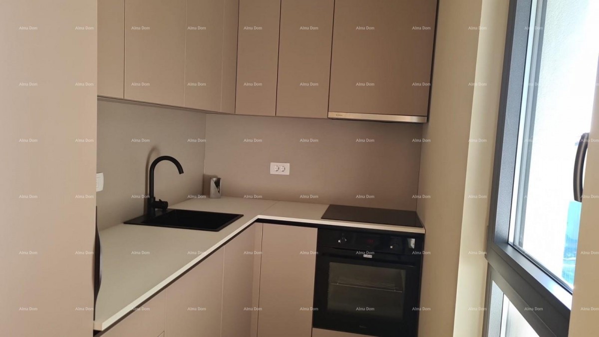 Современная квартира в блоке F с двумя парковочными местами и кладовкой, недалеко от Умага! F2 8