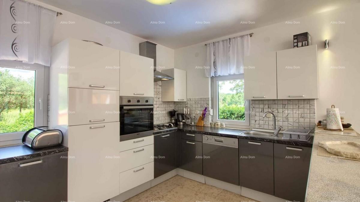 House with a pool in Medulin 7