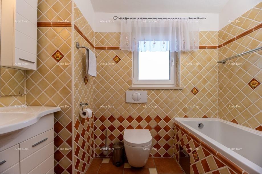 Rasa, House with a Pool and Sea View 6