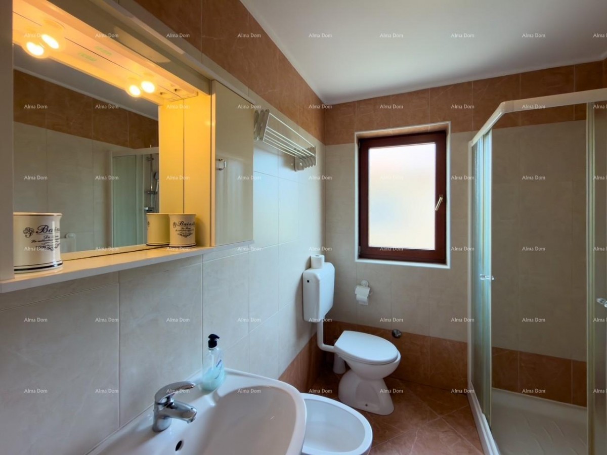 Novigrad, apartment in an attractive location with a pool. 23