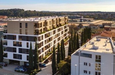 Pula! Prodaja stanovanja s parkirnim mestom v večstanovanjski moderni stavbi z dvigalom. S3