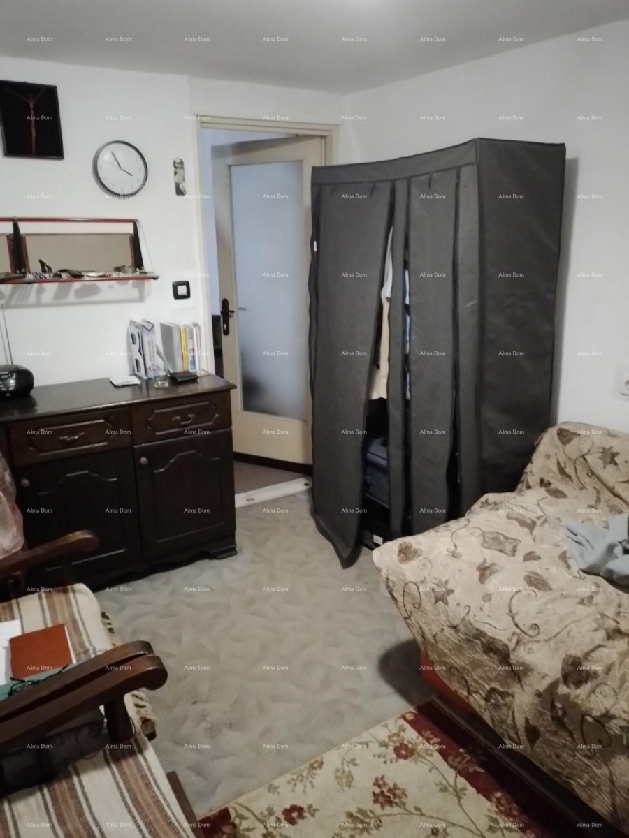 Галижана – Каменный дом в центре Галижаны, недалеко от Фажаны и Бриуни 6