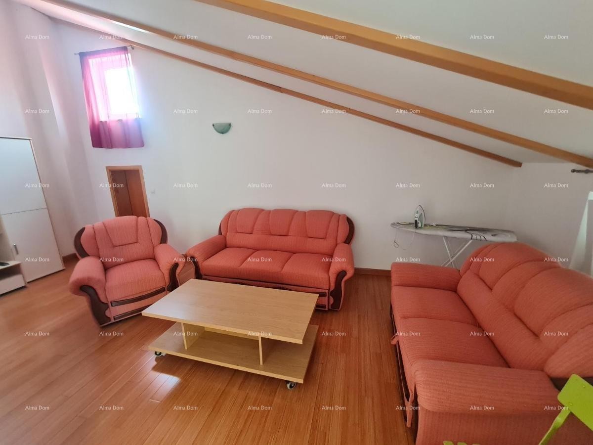 Prodaja velikega, lepo urejenega in popolnoma opremljenega apartmaja, s pogledom na morje, Ližnjan! 4