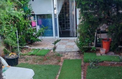 Furnished apartment with garden for sale!