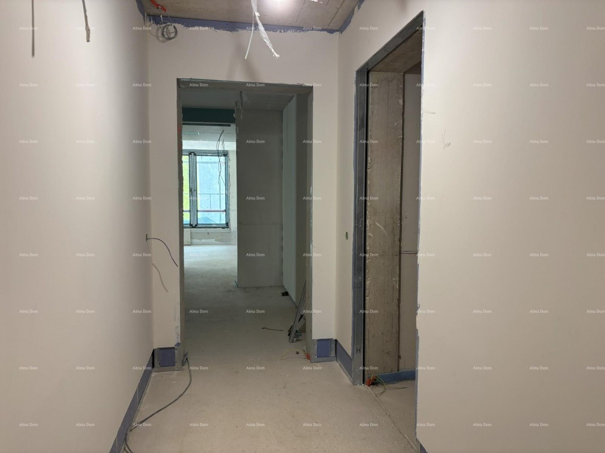 ROVINJ - sale of an apartment in a luxury residence by the sea / S5 25