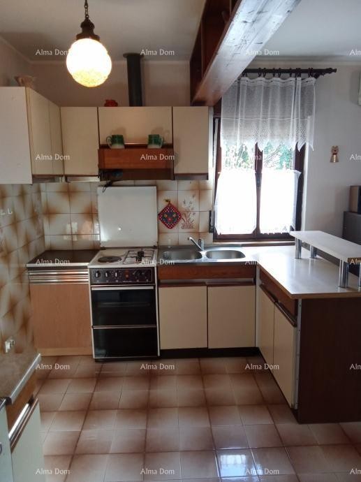 Земельный участок с узаконенной недвижимостью Парижи муниципалитет Пазин 2