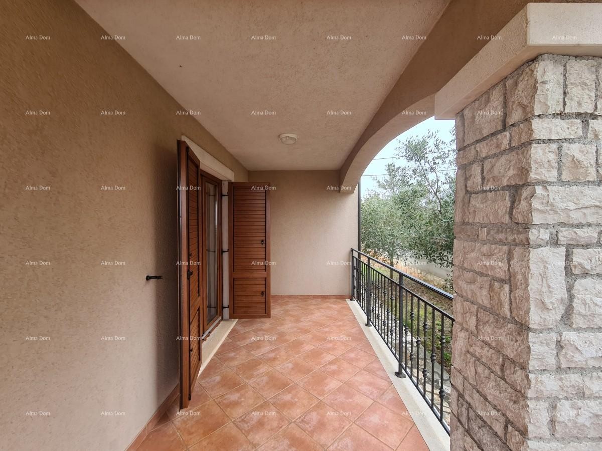 Near the town of Vodnjan, holiday home with swimming pool 7