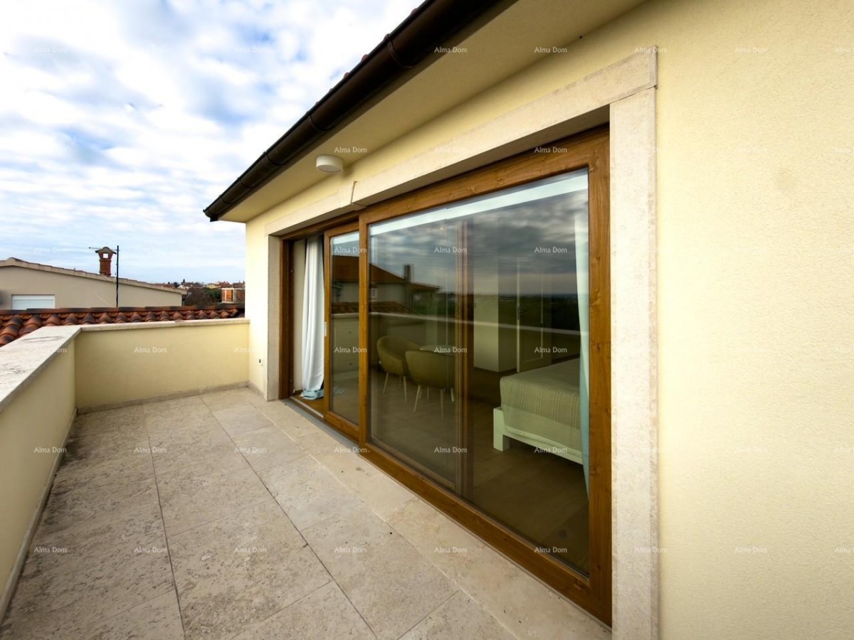 Vendiamo una villa con vista sui Brioni! 43