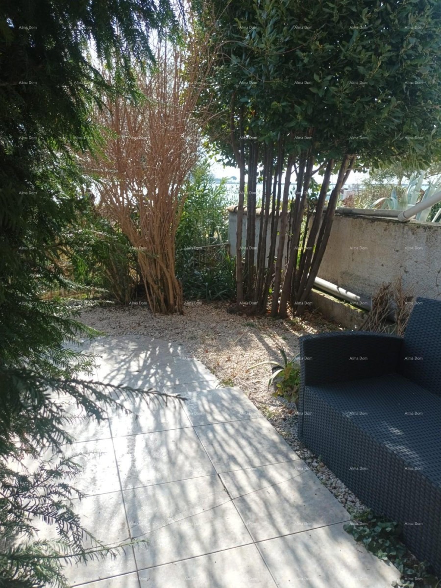 Vendiamo un appartamento a Umago vicino al mare. 18