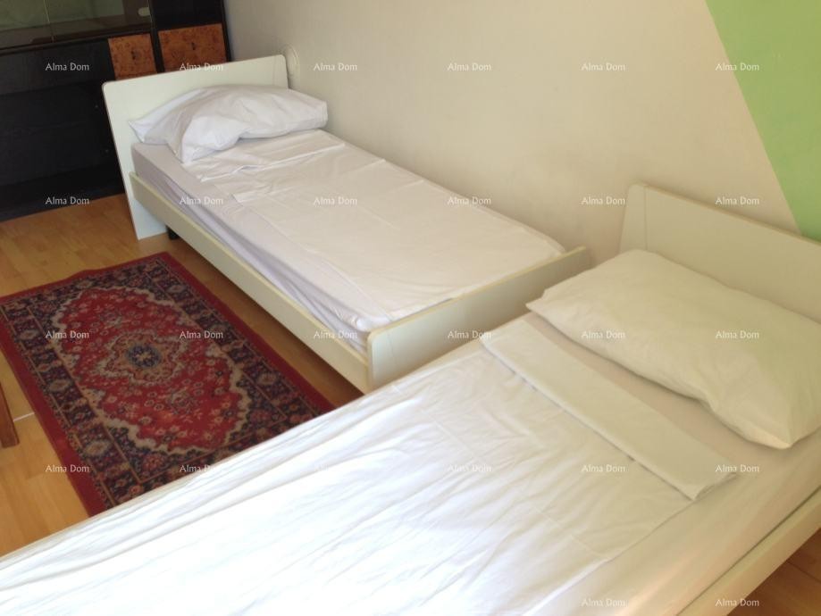 Poreč, in vendita appartamento con 3 camere da letto 5