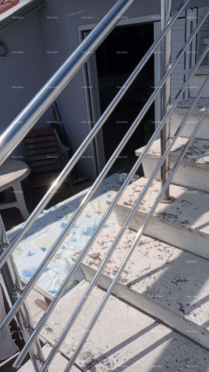 Prodamo hišo v Banjolah 11