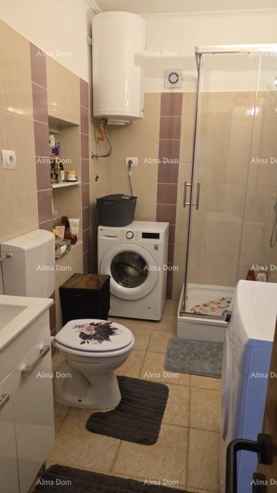 Istria, Buje, 56 m² apartment in the center, 2 bedrooms, renovated. 8