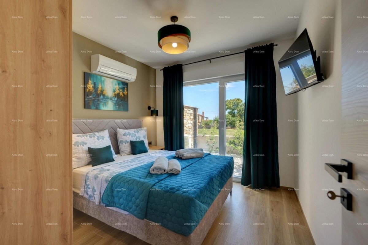 Modern villa with a pool and sauna, Marčana! 24