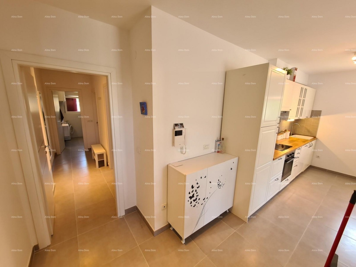 Перой!  Квартира со двором! 5