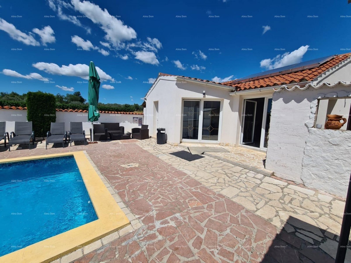 House with a Pool for Sale – Valtura 44