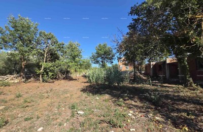 TERRENO EDILIZIO 2.348 m² A MEDULINO – PROGETTO PER 6 APPARTAMENTI