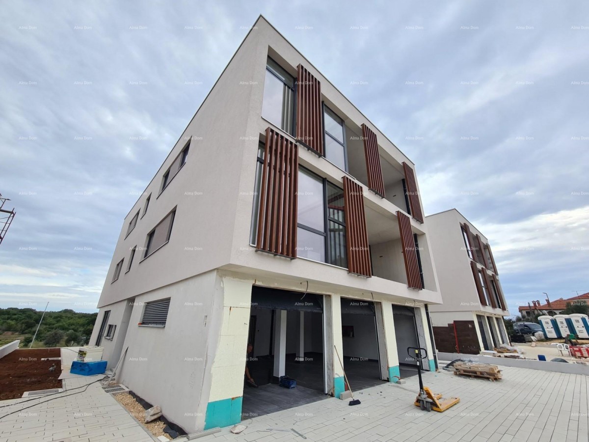New, Modern Residential Complex, Rovinj! Two-Story Apartment with Parking and Garage Space! 1