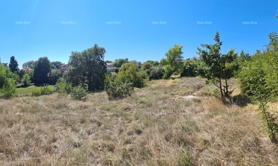 Vendita di terreno edificabile di 621 m2, vicino a Peruški e Duga Uvala 1