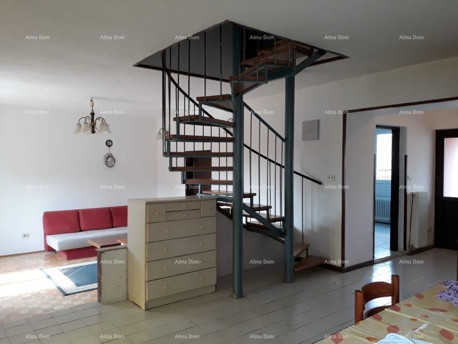 Prodajemo kamenu kuću u centru Brtonigle! 3