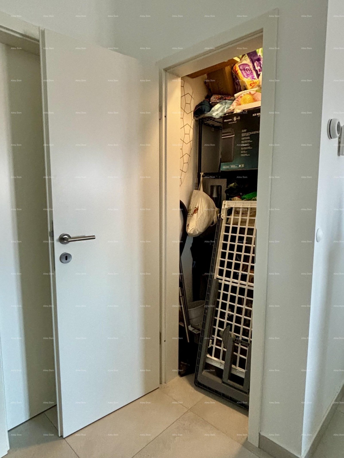 PEROJ – Appartamento moderno con vista mare — solo 800 m dalla spiaggia 29