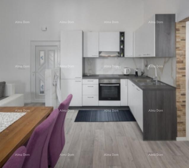 POREČ, Samostoječa hiša s bazenom in 5 stanovanjskimi enotami 10