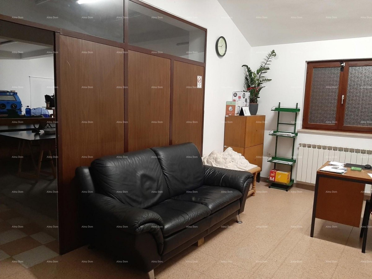 Casa con grande potenziale di investimento – Pola 15