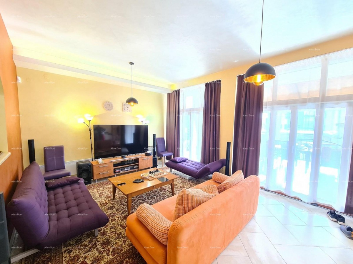 Пула. Зеленикa! Самостоятельный дом! 50 метров до пляжа! Вид на море! 41