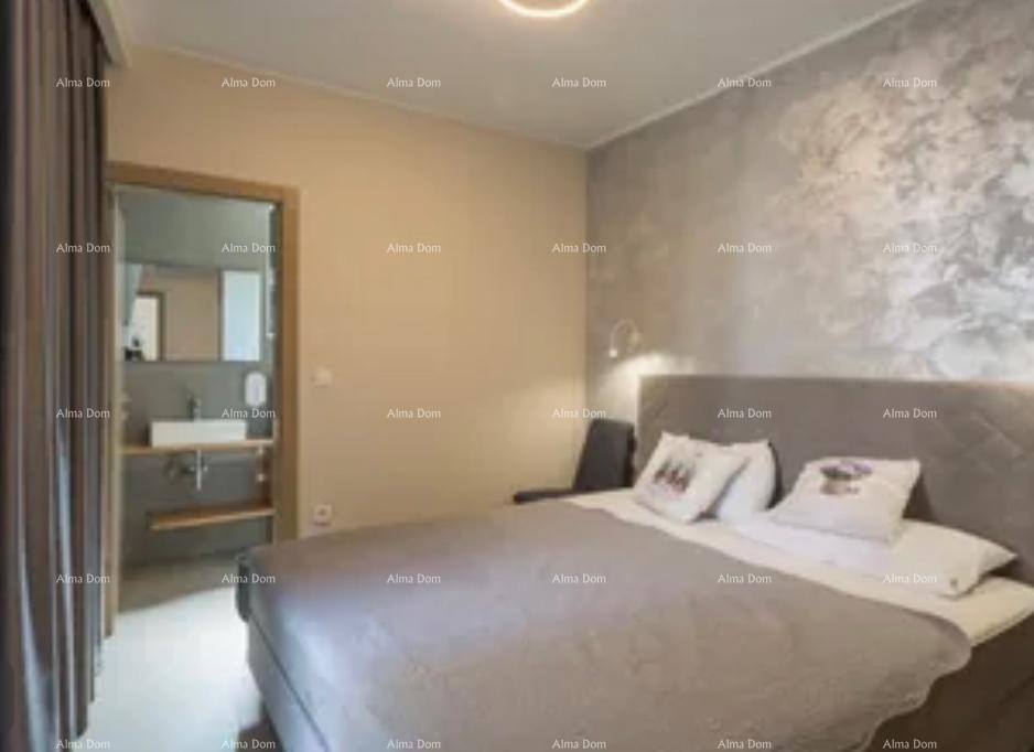 Rovinj! A beautiful house in a good location. 8