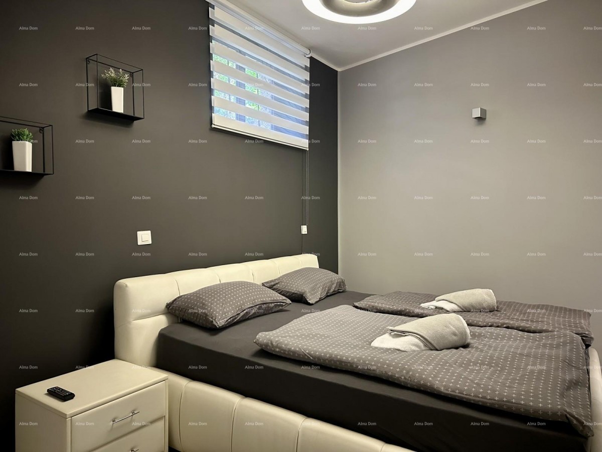 Čudovita hiša s tremi etažiranimi apartmaji v starem mestnem jedru Poreča! 21