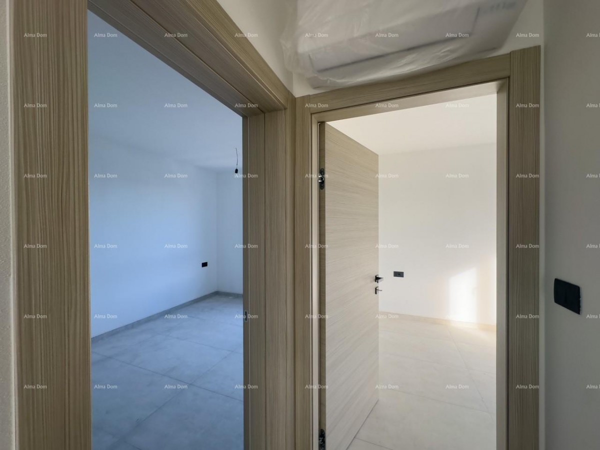 We are selling an apartment in a new building in Banjole. 9