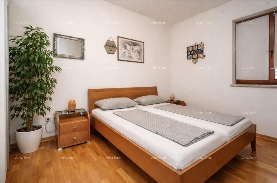 Rovigno – immobile con due appartamenti con vista mare e posto auto 7