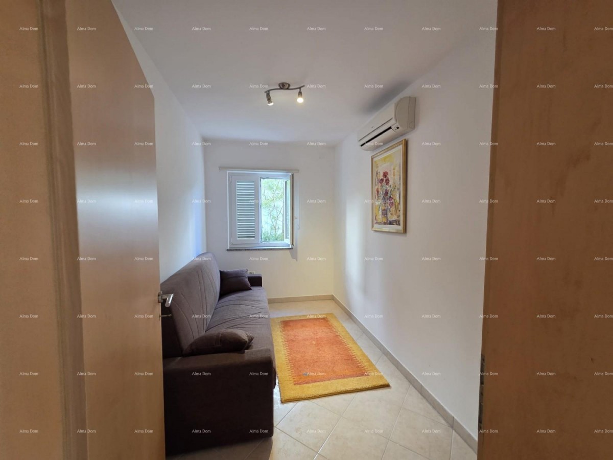 For sale: Charming 60 m² apartment, Duga Uvala, sea view 16