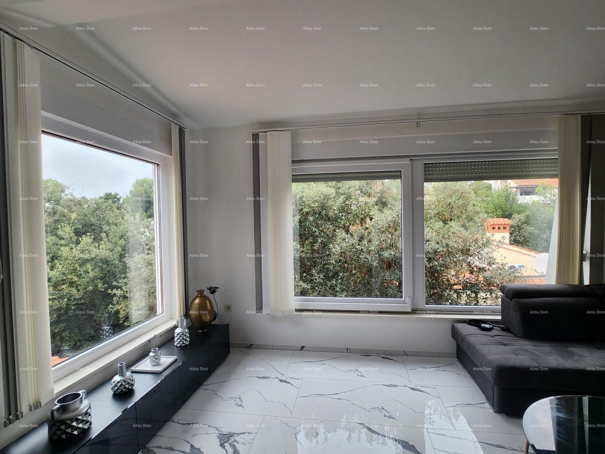 Pješčana uvala, prvi red do mora. Apartman sa pogledom na more. 3