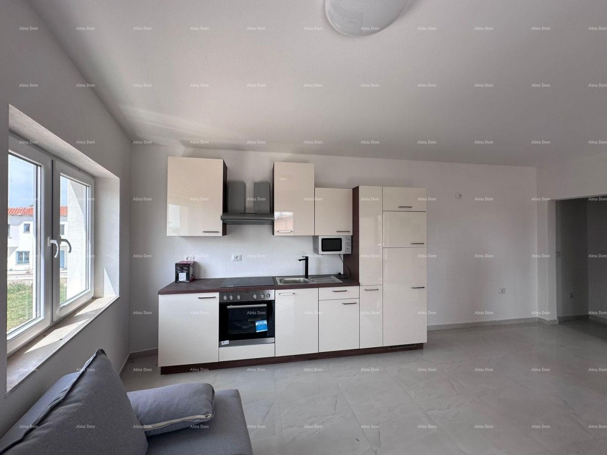 In vendita fantastica casa con tre appartamenti a Medulin! 25