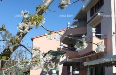 Palazzina con 5 appartamenti, ciascuno con una bellissima vista sul mare