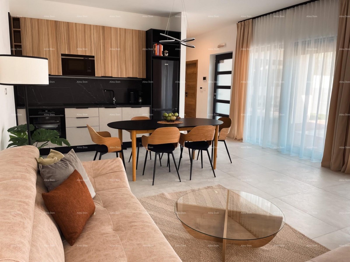 Top location, Pomer! Modern two-story house with pool and jacuzzi! 11