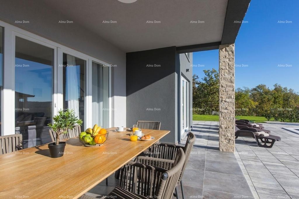 Прекрасный отдельностоящий дом с бассейном в Раши, недалеко от моря 2