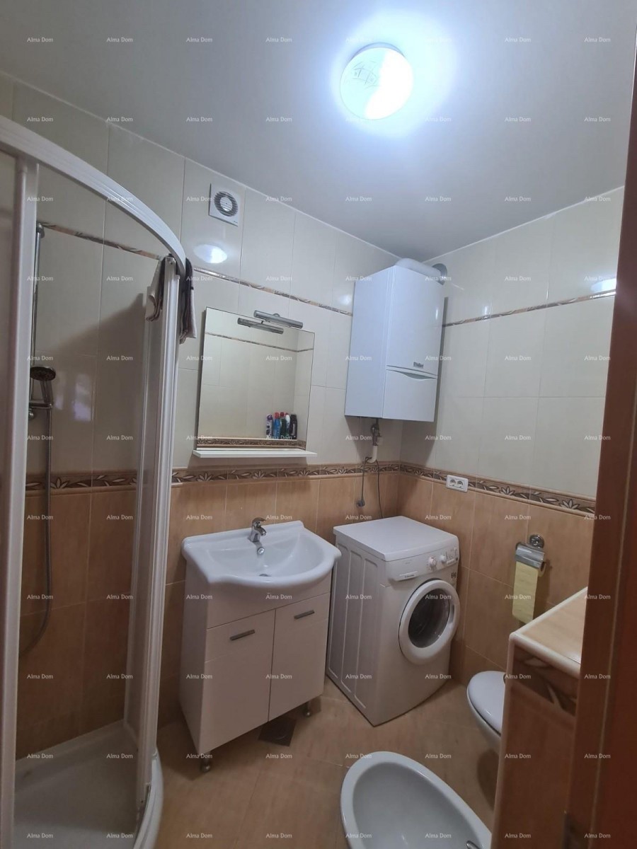 Prodaja šarmantnega stanovanja v pritličju, 60 m², Duga Uvala 10