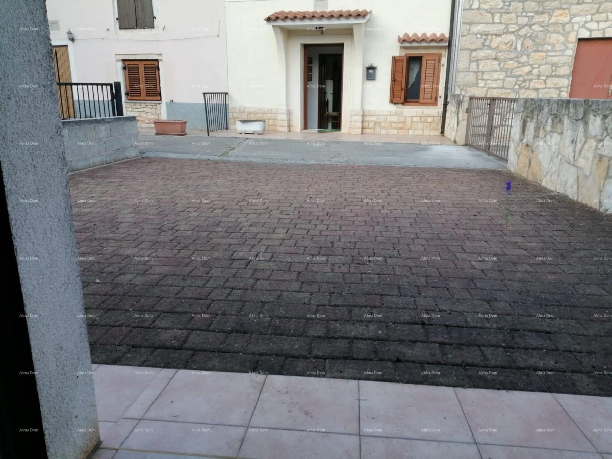 House Kaštelir-Labinci 8