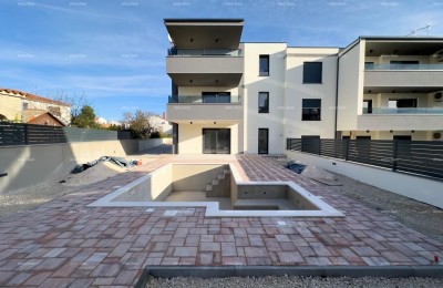 Appartamento in vendita con piscina in un nuovo edificio.