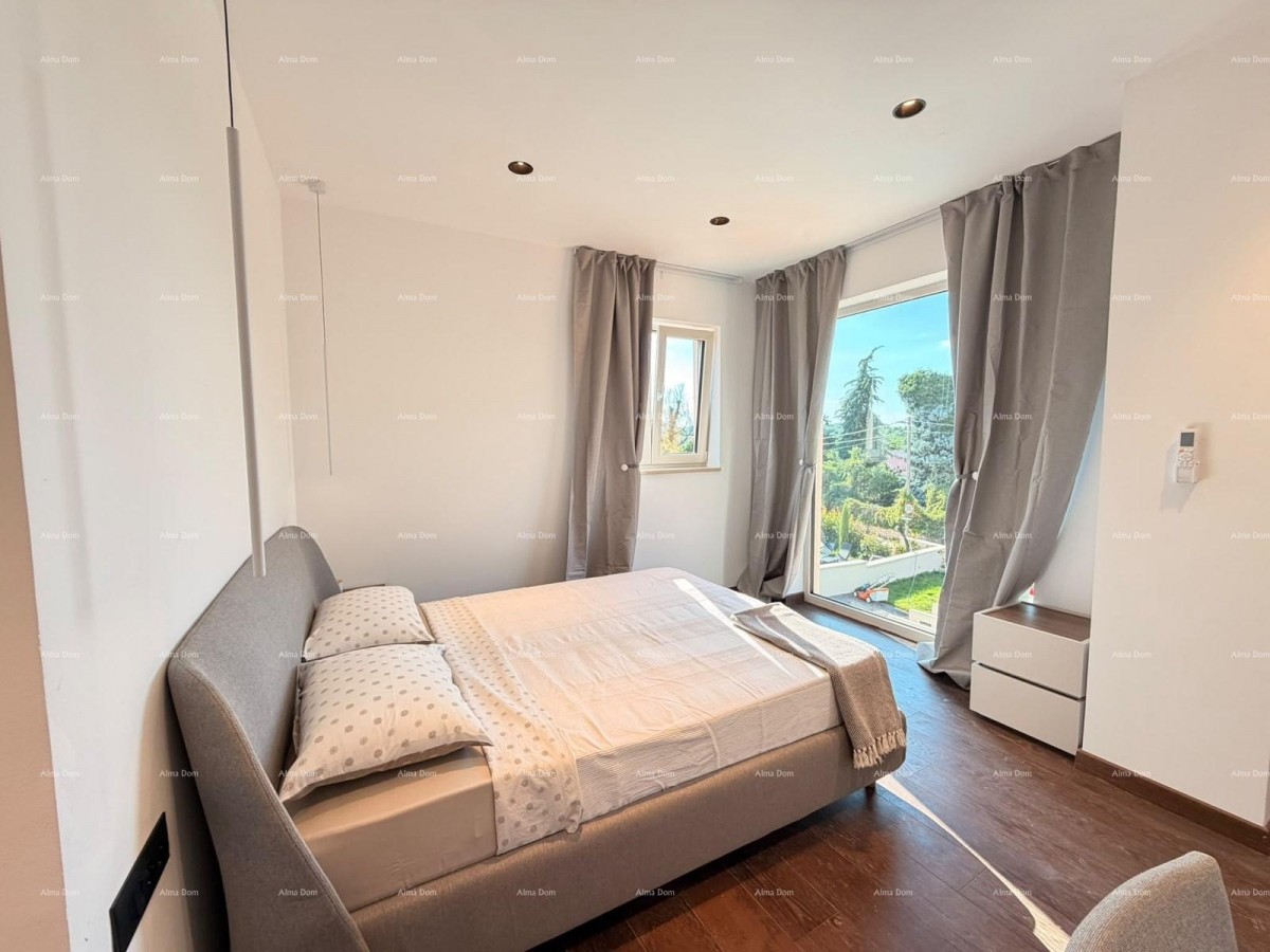 VILLA MODERNA CON PISCINA – 5 KM DAL MARE, TAR 18