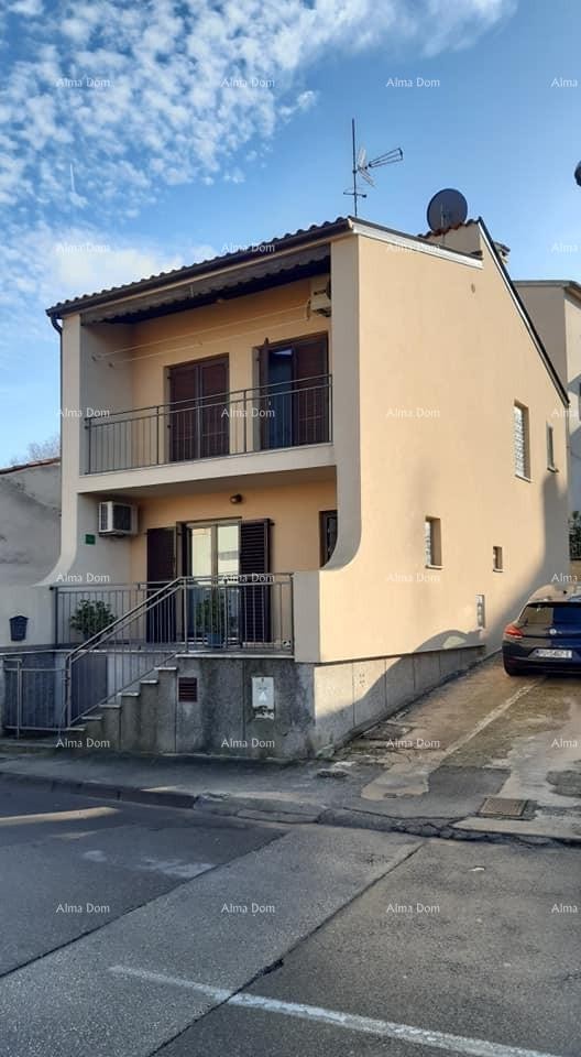 PULA - Casa in vendita / permesso di abitare 1