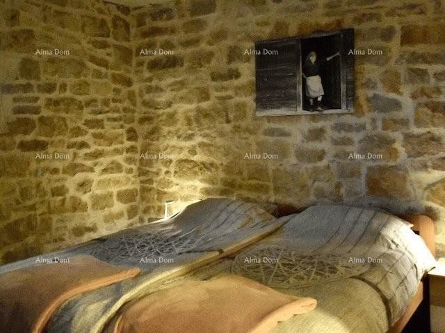 Каменная вилла с дополнительной квартирой и винным погребом, Святой Ловреч 9