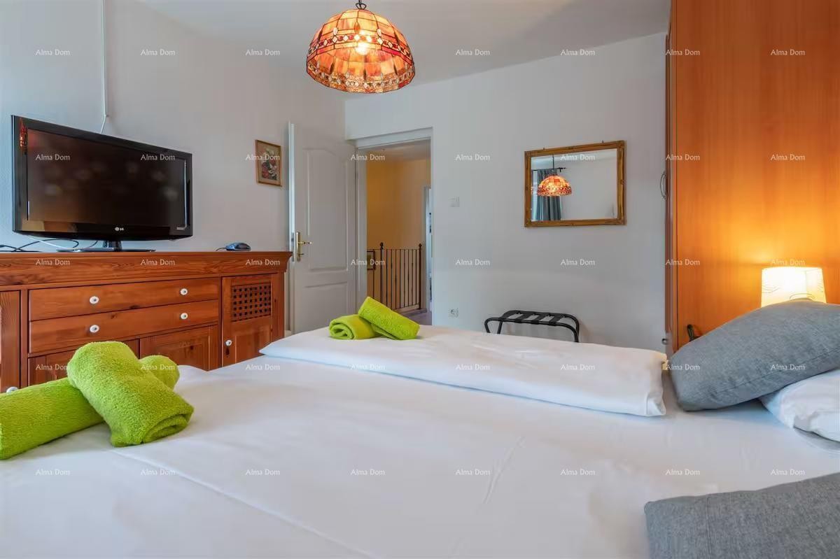 Отличная возможность! Продажа - привлекательный дом с бассейном и ухоженным участком, Банйоле! 19