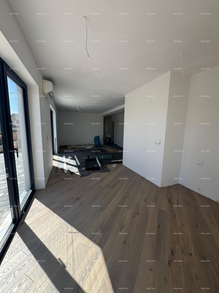 ROVINJ - New construction, large apartment in a TOP location / B 11