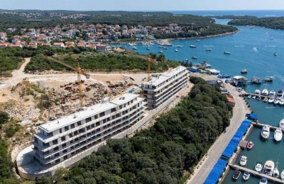 Sale of modern apartments in an exclusive building with a view of the marina, Pula!